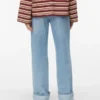 Awrena Mid Rise Wide Leg Fit Jeans