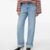 Awrena Mid Rise Wide Leg Fit Jeans