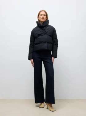 Awumami Puffer Jacket