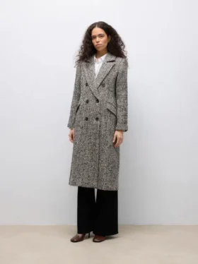 Awumaya Coat