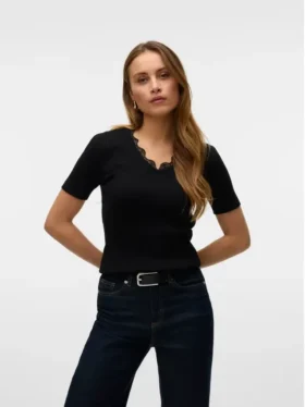 Awvilja Knit Top