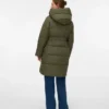 Hood Storm Cuffs to Prevent Wind from Entering Coat