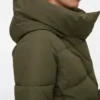Hood Storm Cuffs to Prevent Wind from Entering Coat
