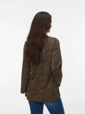 Loose Fit Round Neck Top