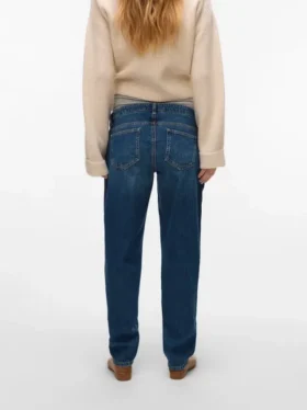 Regular Fit Mid Waist Jeans
