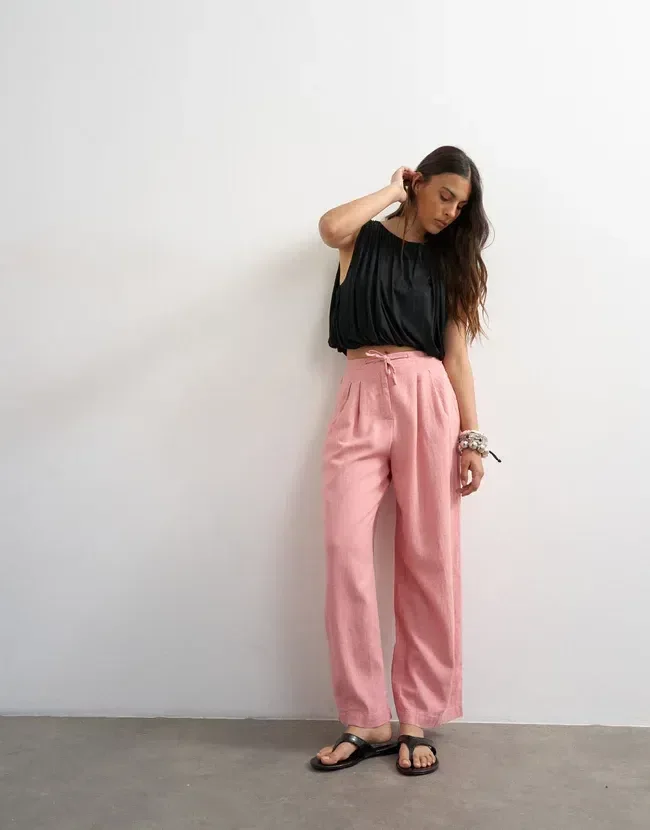 Tsbeate High Rise Trousers Tsbeate High Rise Trousers