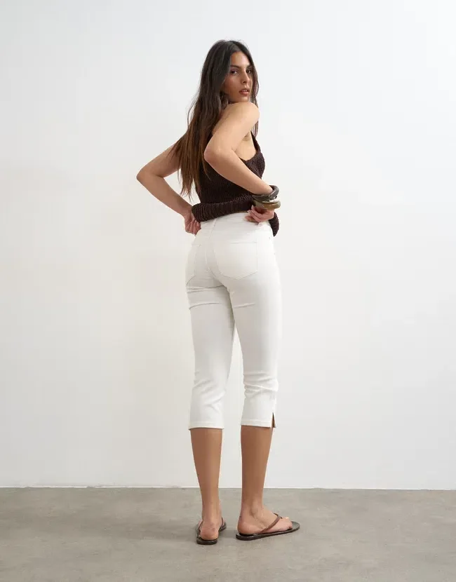 Tscamilla Capris Tscamilla Capris