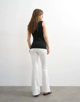 Tsjamie Flared Fit Jeans