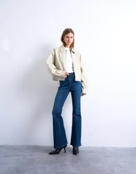 Tsjamie High Rise Flared Fit Jeans