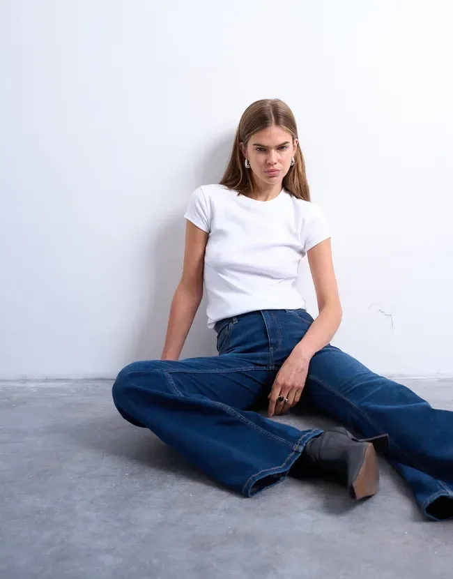 Tsjamie High Rise Flared Fit Jeans Tsjamie High Rise Flared Fit Jeans