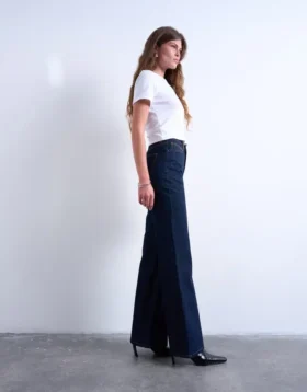 Tsmarie Mid Rise Flared Fit Jeans