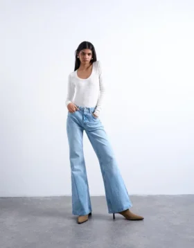 Tsmarie Mid Rise Flared Fit Jeans