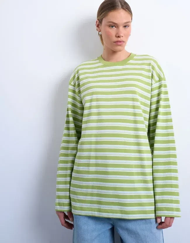 Tsnila T-Shirt Tsnila T-Shirt