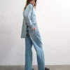 Tsnora Mid Rise Barrel Fit Jeans