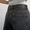 Tsvera High Rise Wide Fit – Cropped Jeans
