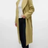 Vmanne Coat