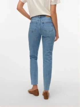 Vmbrenda High Rise Mom Fit Ancle Jeans