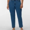 Vmclusia High Rise Mom Fit Jeans