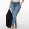 Vmcphia High Rise Slim Fit Jeans