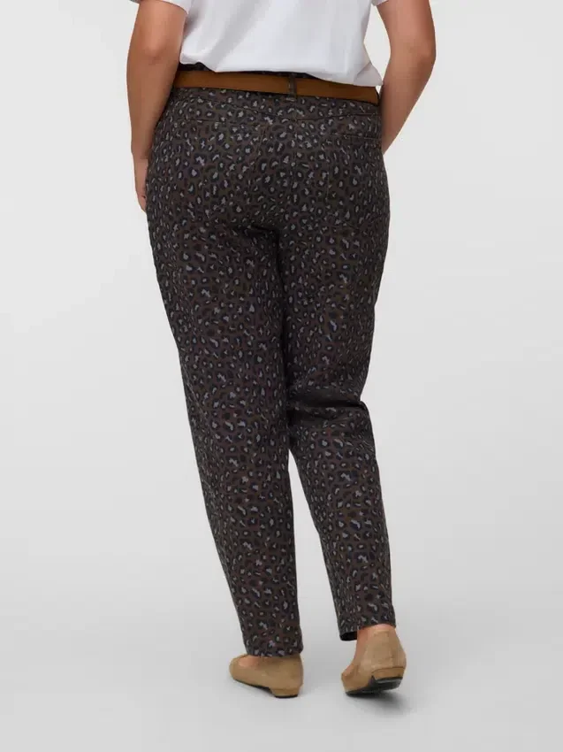 Vmctessa High Rise Mom Fit Jeans Vmctessa High Rise Mom Fit Jeans