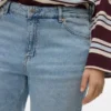 Vmctessa High Rise Mom Fit Jeans
