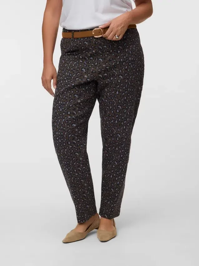 Vmctessa High Rise Mom Fit Jeans Vmctessa High Rise Mom Fit Jeans