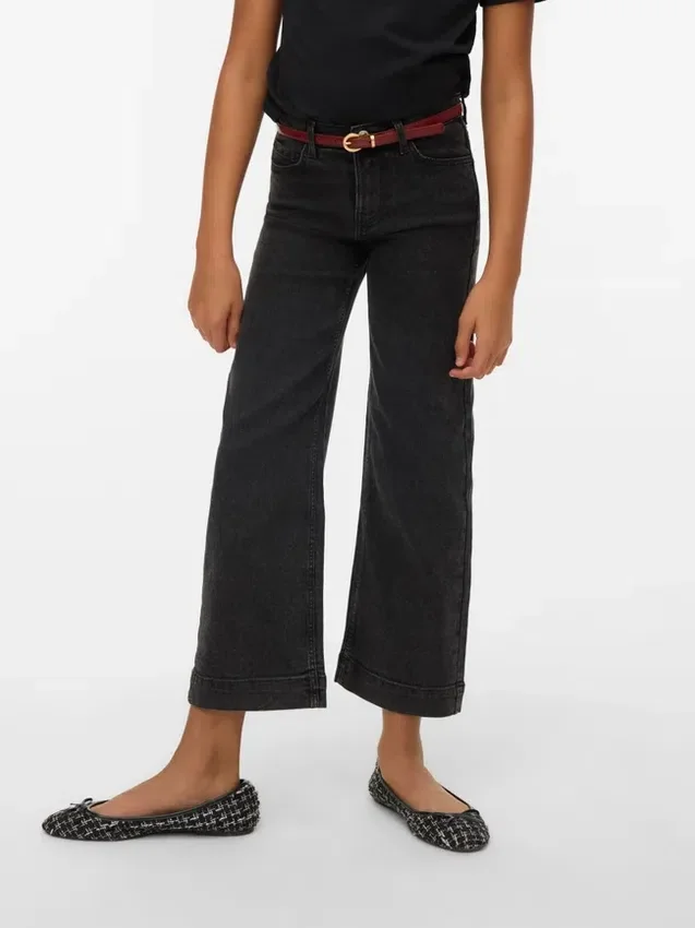 Vmdaisy High Rise Wide Fit – Cropped Jeans Vmdaisy High Rise Wide Fit – Cropped Jeans