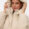 Vmdebra Coat