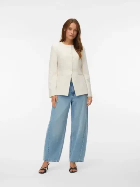 Vmdrea Blazer