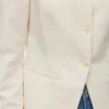 Vmdrea Blazer