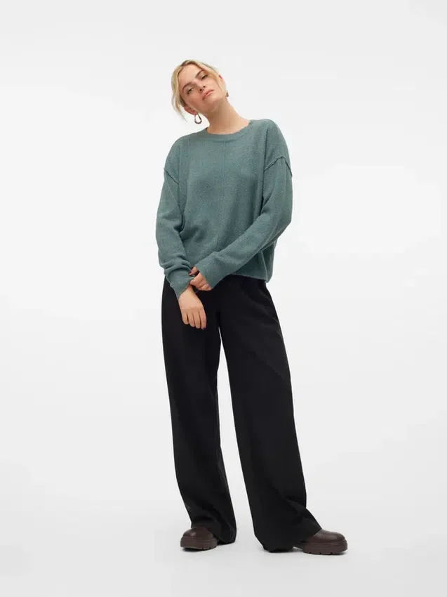 Vmesti Knitted Pullover Vmesti Knitted Pullover