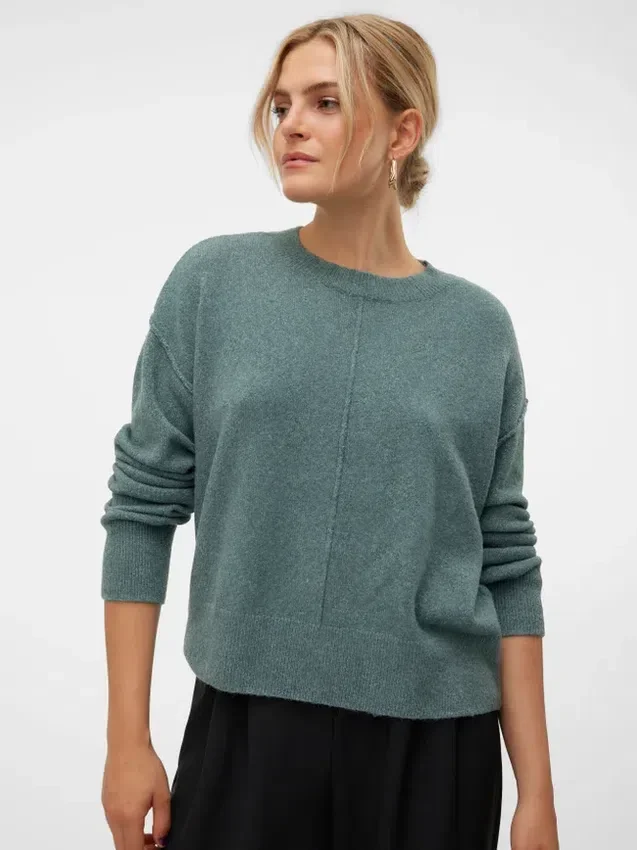 Vmesti Knitted Pullover Vmesti Knitted Pullover