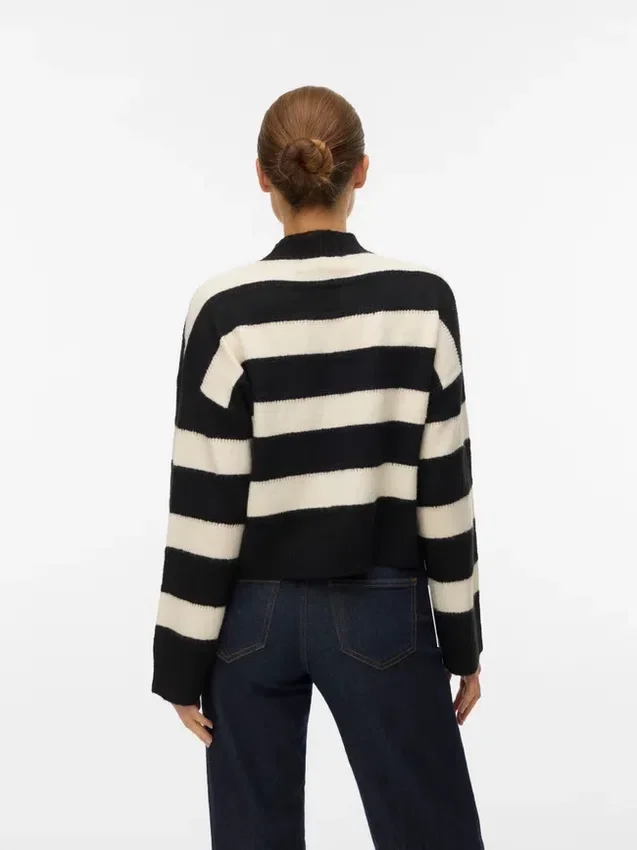 Vminez Knitted Pullover Vminez Knitted Pullover