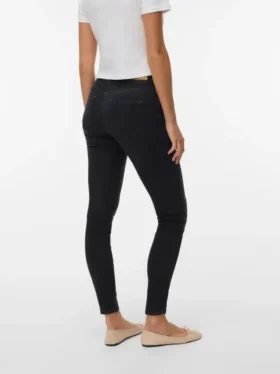 Vmlux Mid Rise Slim Fit Jeans