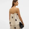 Vmroe Top