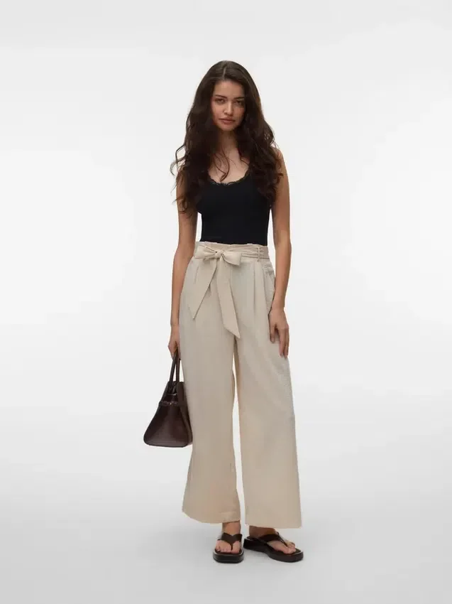 Vmsydney High Waist Ancle Trousers Vmsydney High Waist Ancle Trousers