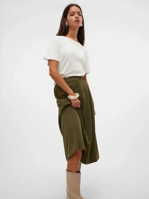 Vmvienna High Waist Corduroy Midi Skirt Vmvienna High Waist Corduroy Midi Skirt