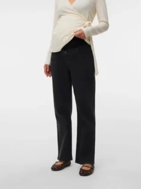 Wide Leg Fit Jeans