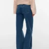 Wide Leg Fit Jeans