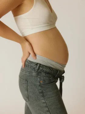 Wide Leg Fit Jeans