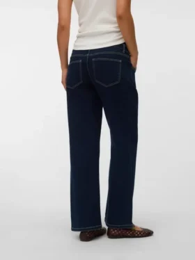 Wide Leg Fit Jeans