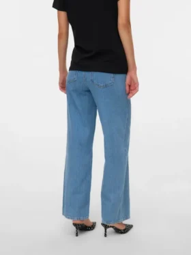 Wide Leg Fit Jeans