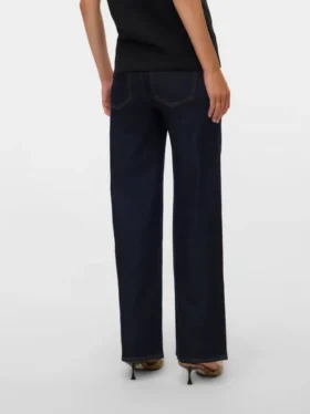 Wide Leg Fit Jeans