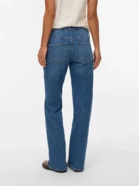 Wide Leg Fit Jeans