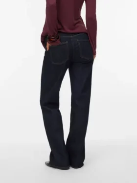 Wide Leg Fit Jeans