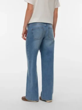 Wide Leg Fit Jeans