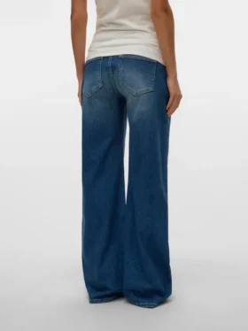 Wide Leg Fit Mid Waist Jeans