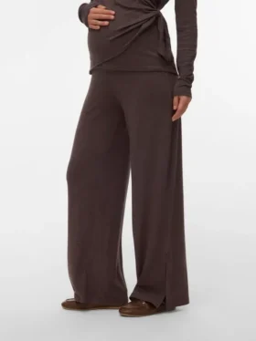 Wide Leg Fit Trousers