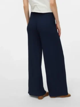 Wide Leg Fit Trousers