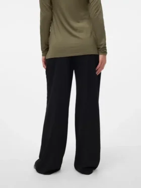 Wide Leg Fit Trousers